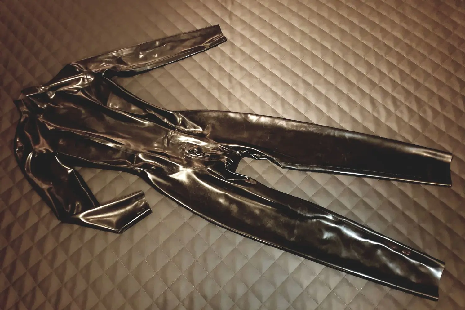 Mistress Sinister Latexanzug